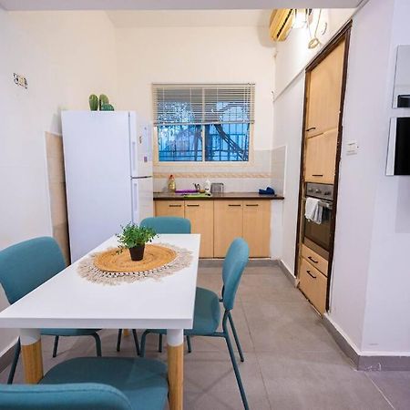 Studio Apartment In Ben Yehuda Cozy And Convinent Tel Aviv Eksteriør bilde