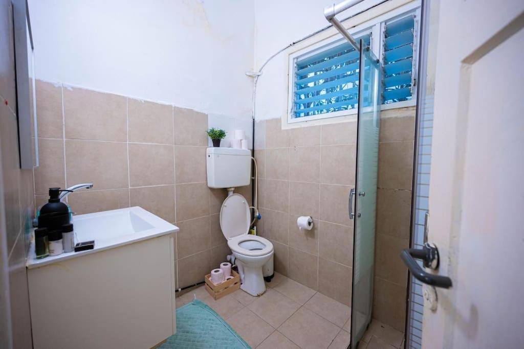 Studio Apartment In Ben Yehuda Cozy And Convinent Tel Aviv Eksteriør bilde